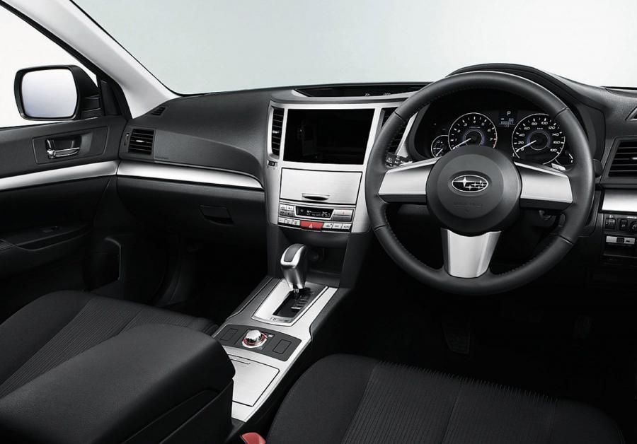  Subaru Legacy Touring Wagon 2010 года  (фото 3 из 39)
